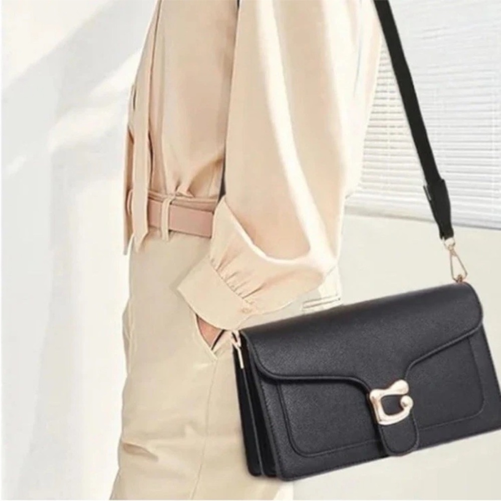 Travistar Structured  Convertible Crossbody/Shoulder Bag - Picture 7 of 7
